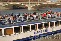 Sightseeing boat cruises