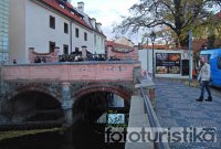 Kampa Island - Bridge lovers