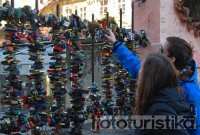 Kampa Island - Bridge lovers